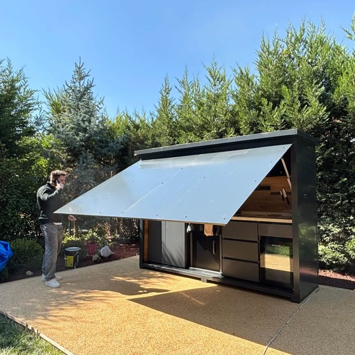 Shelter Serisi: 300 cm Kapalı Bahçe Mutfağı – Napoleon 425 Gazlı Barbekülü (Ankara)